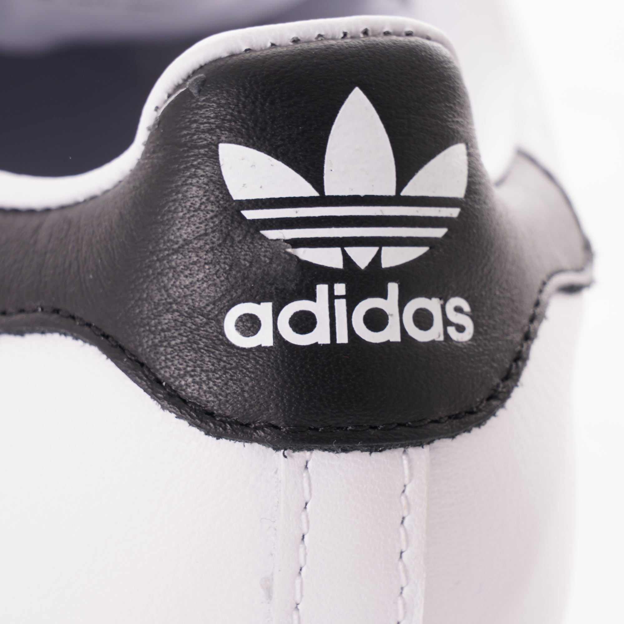 Adidas Originals Superstar Laceless - White