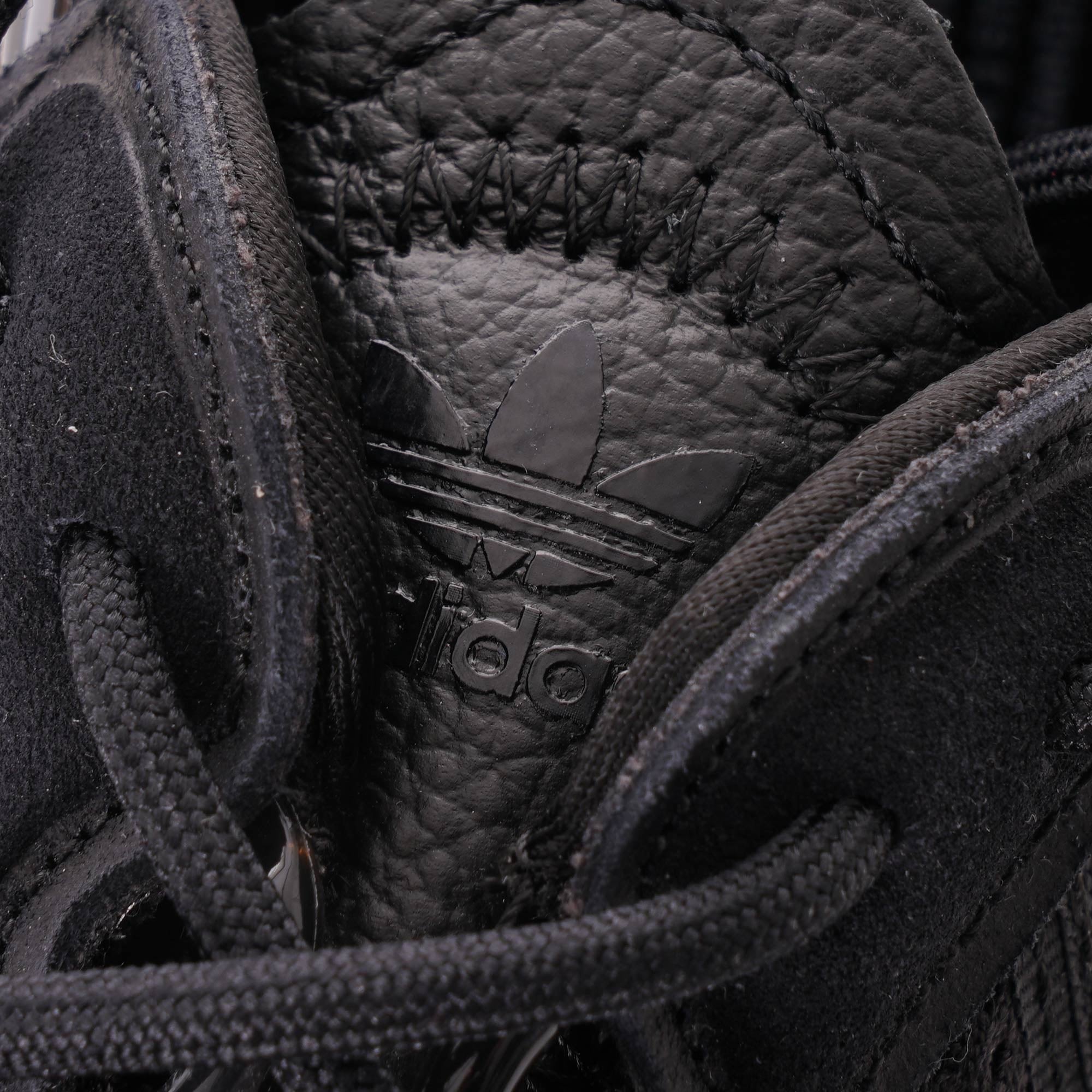 Adidas Originals Ozweego - Black