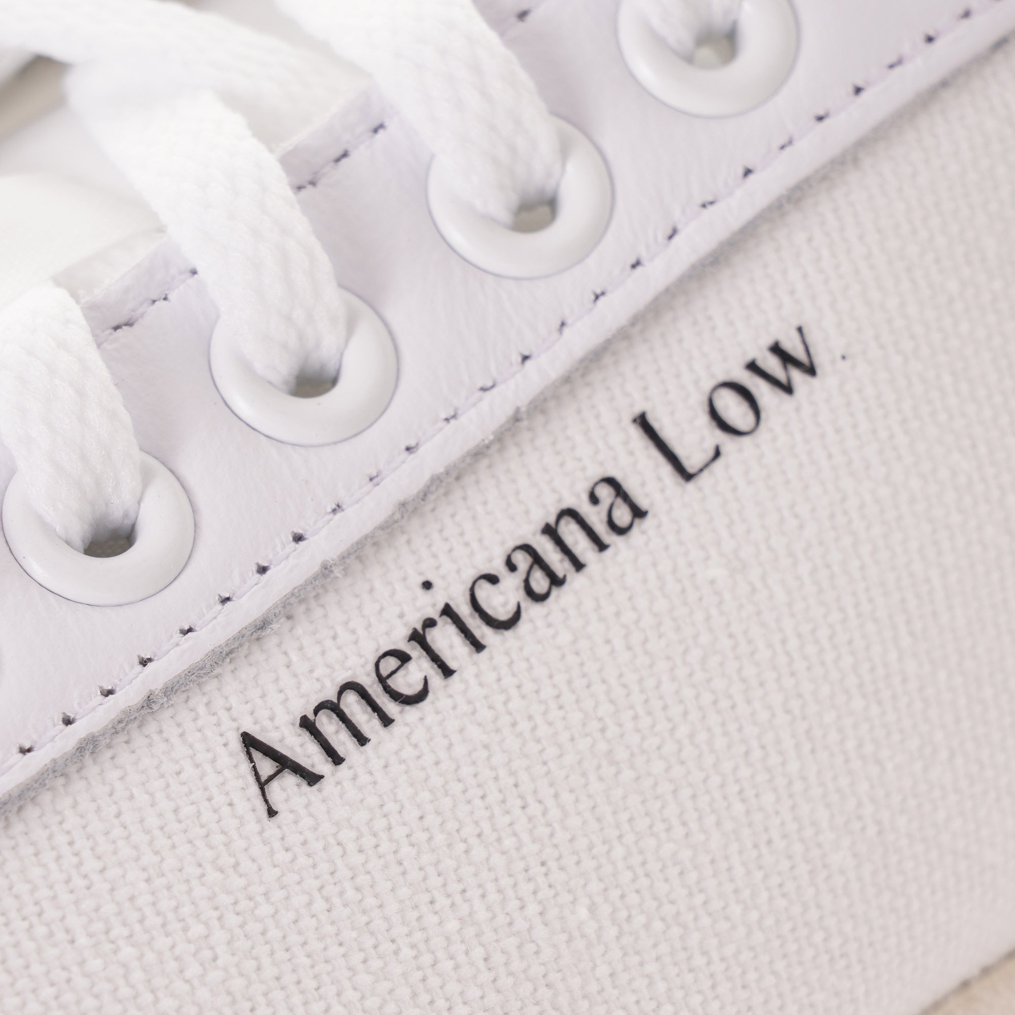 Adidas Originals Americana Low -  White