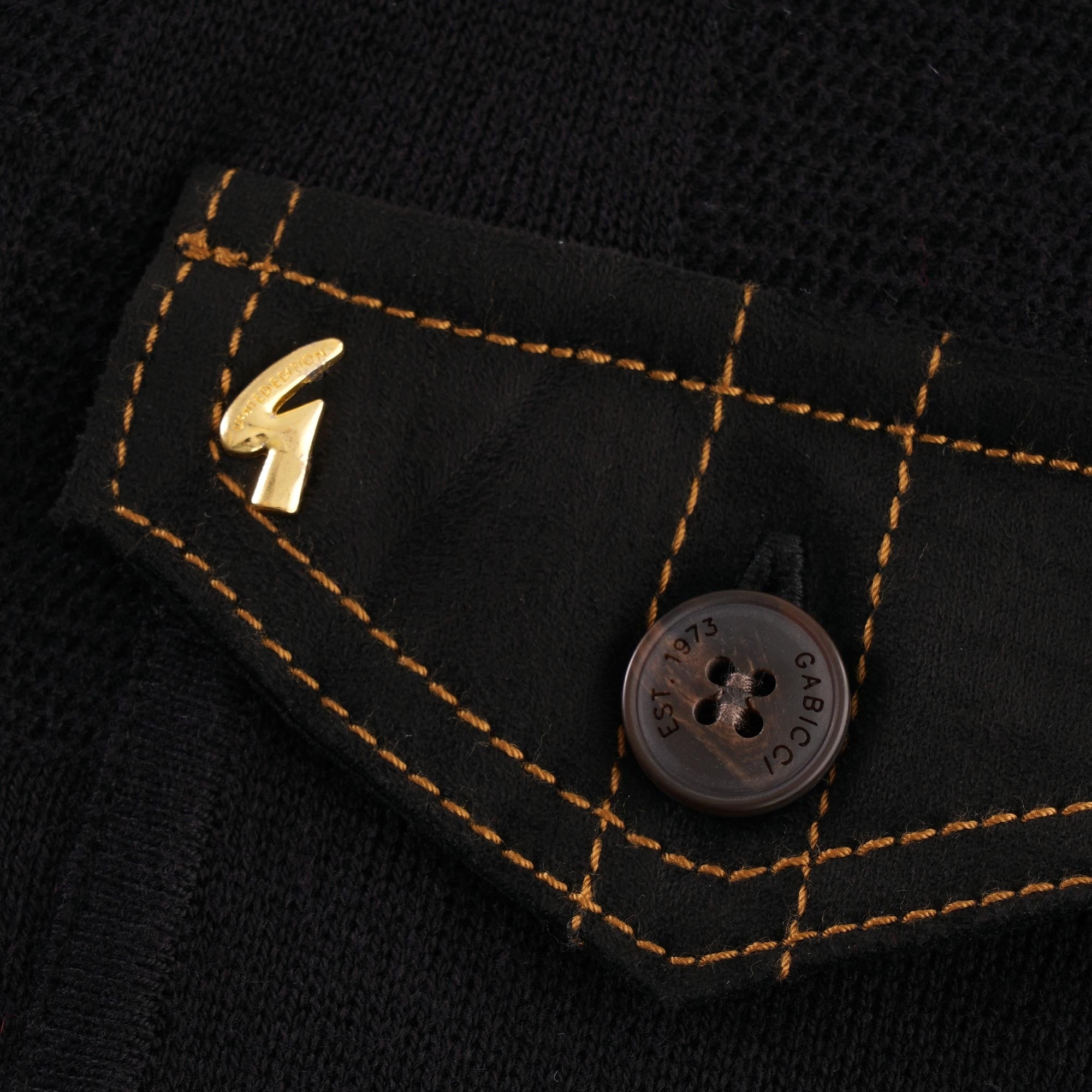 Gabicci Vintage Buckler Polo Shirt - Black