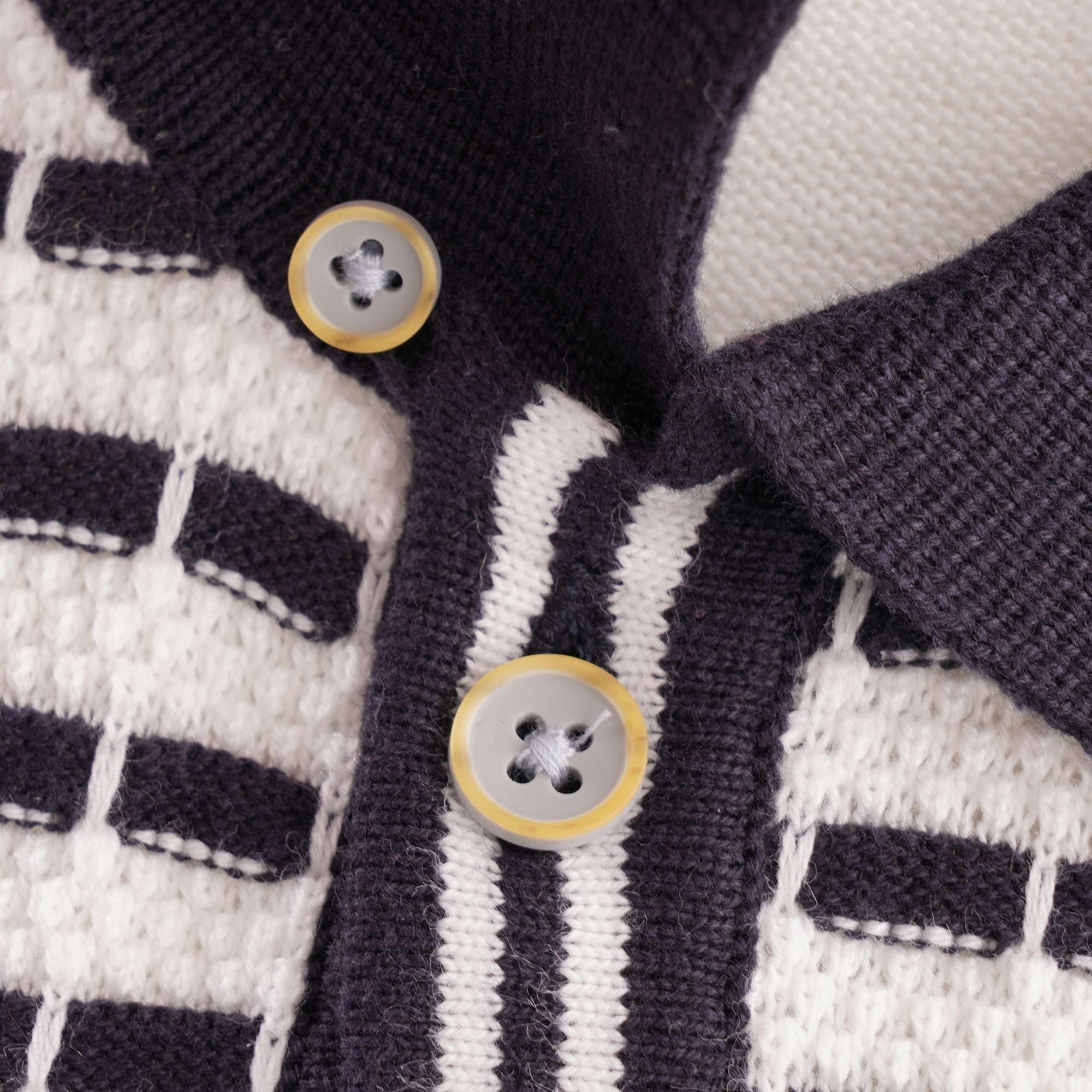 Gabicci Vintage Canyon Polo Shirt - White
