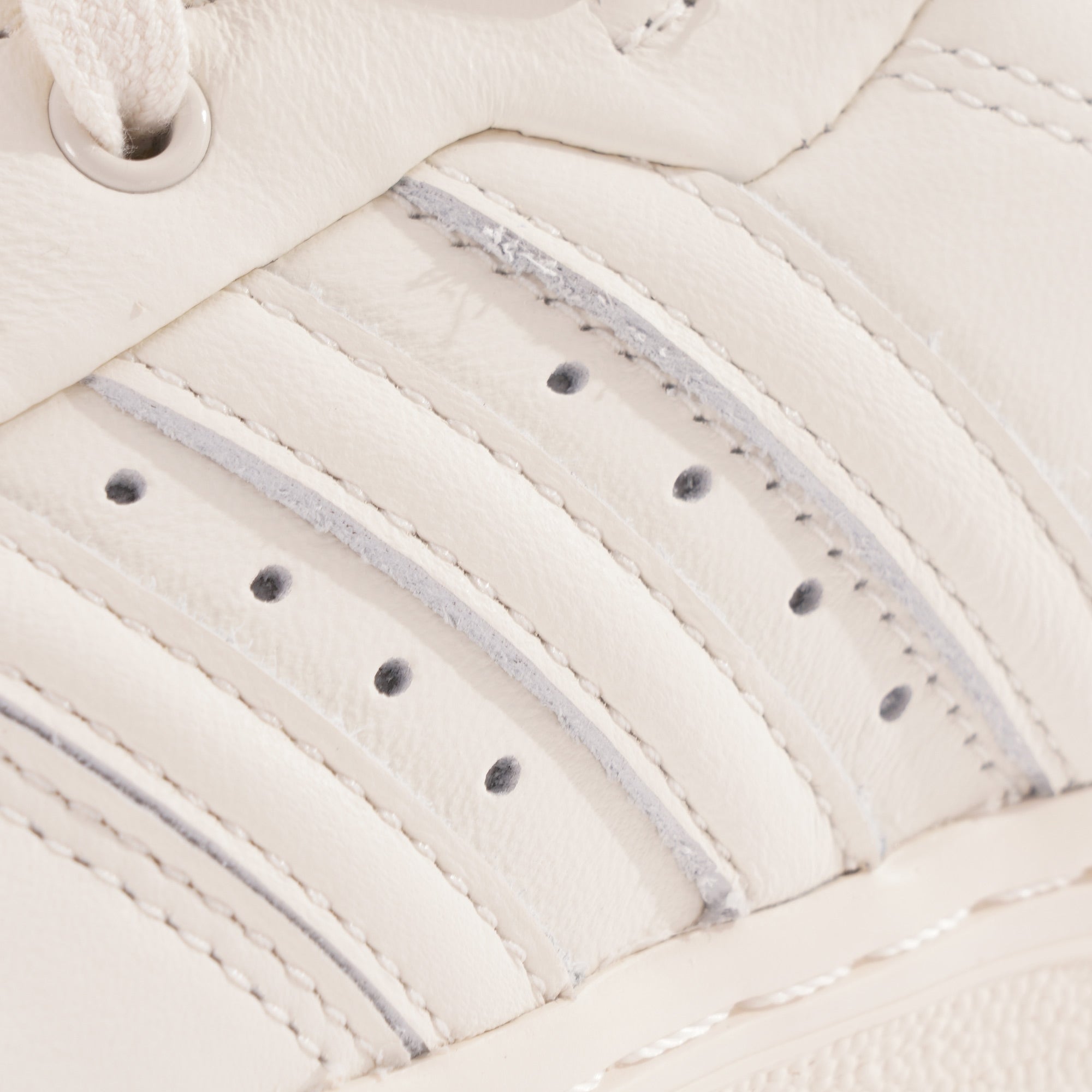 Rivalry Low Shoes - White