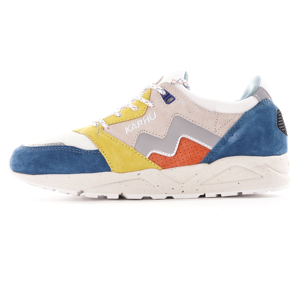 Karhu Aria 95 "Trophy" Pack - Stellar/Rainy Day