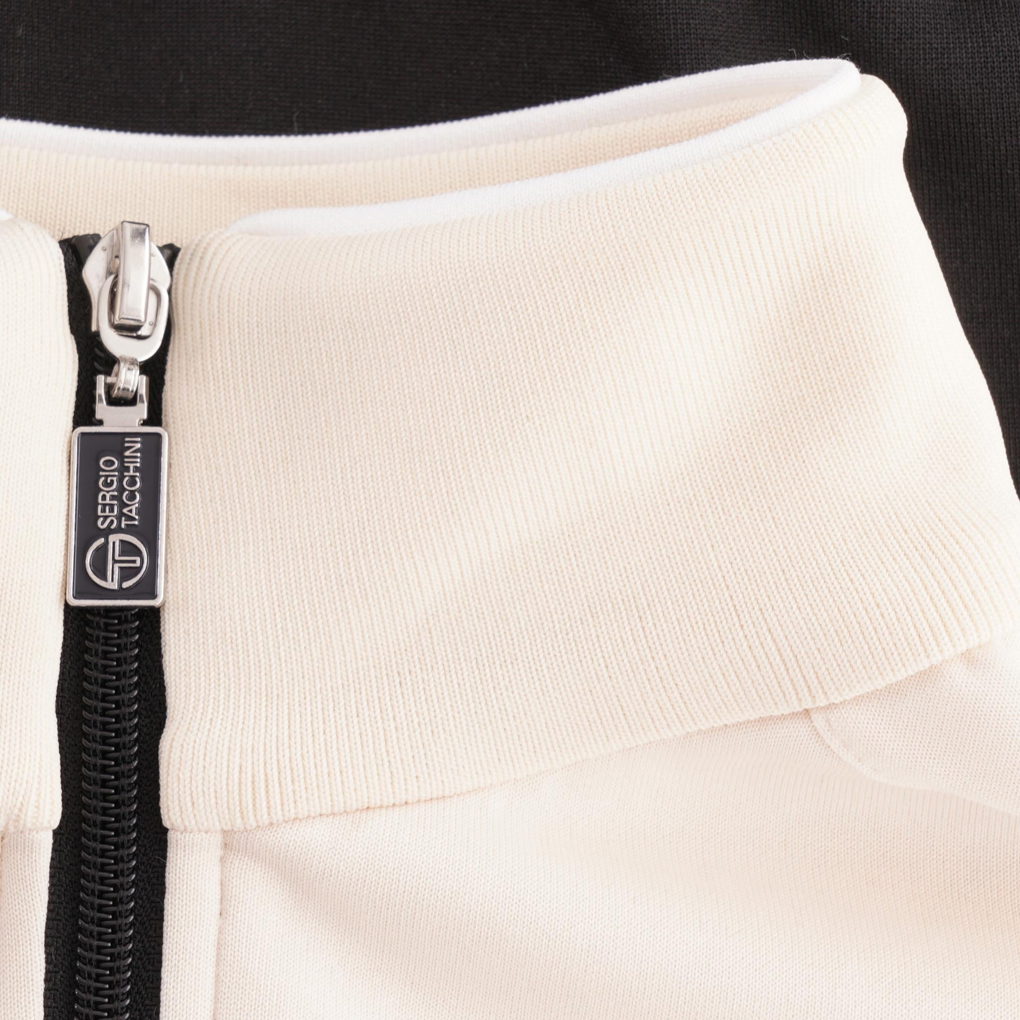 A close-up of the collar and zipper of the Sergio Tacchini Orion Track Top.