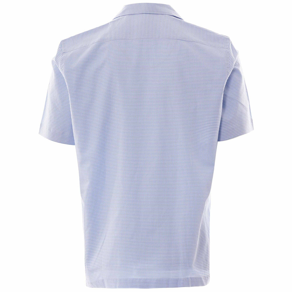 Rear view of a men's light blue houndstooth short-sleeved shirt.
