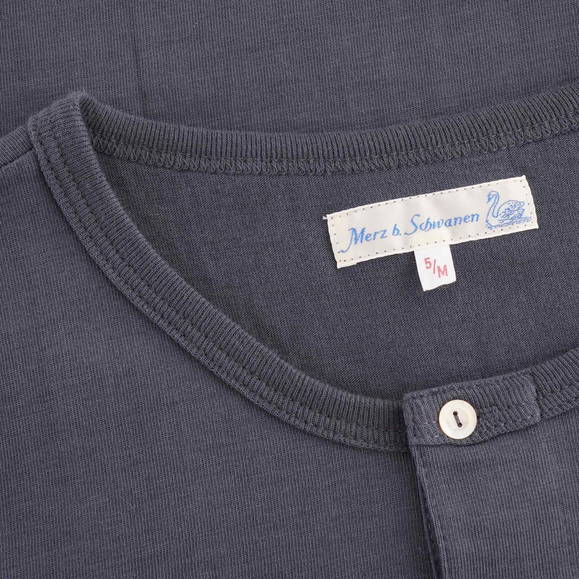 Button Facing Shirt - Navy