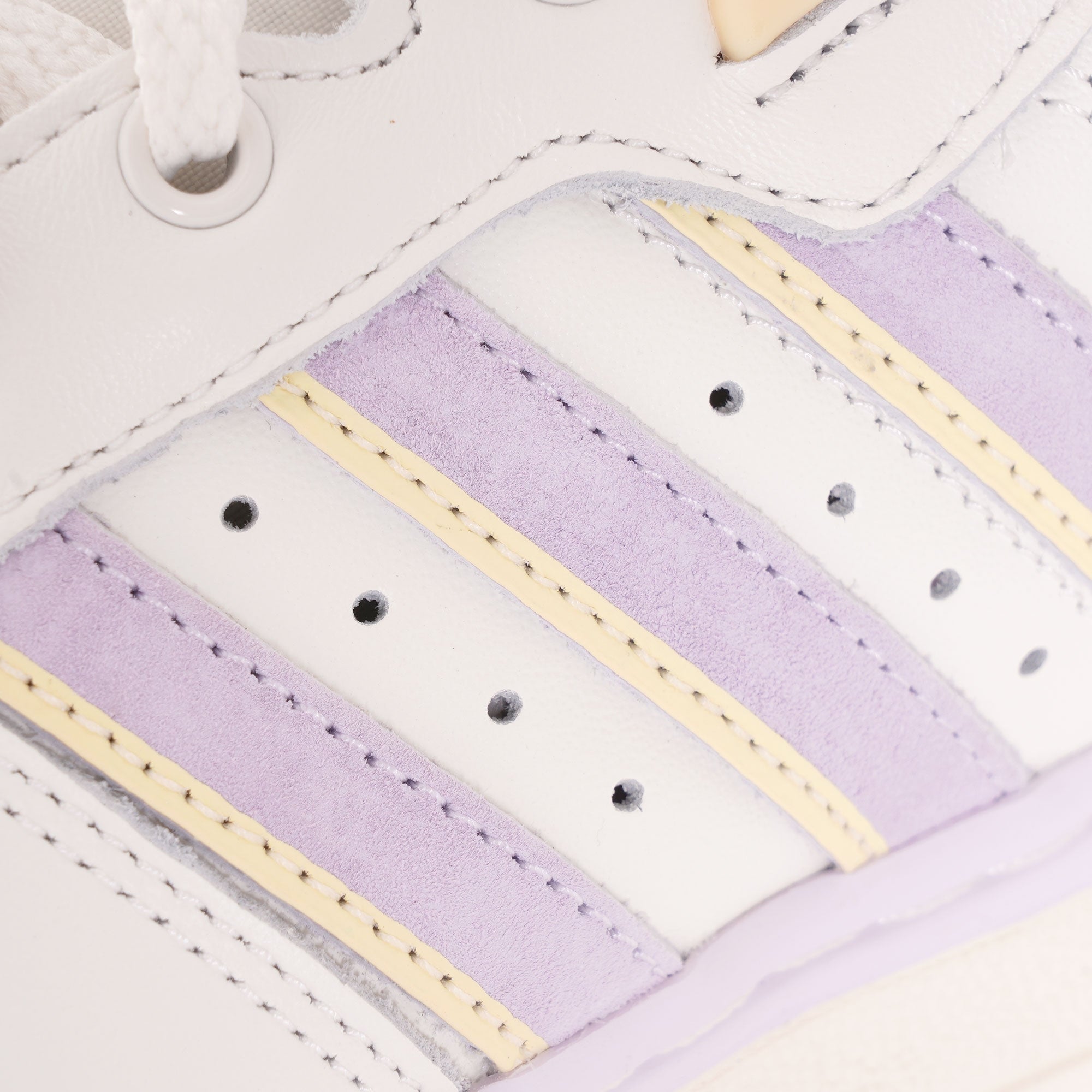 Adidas Originals Rivalry Low - White/Purple