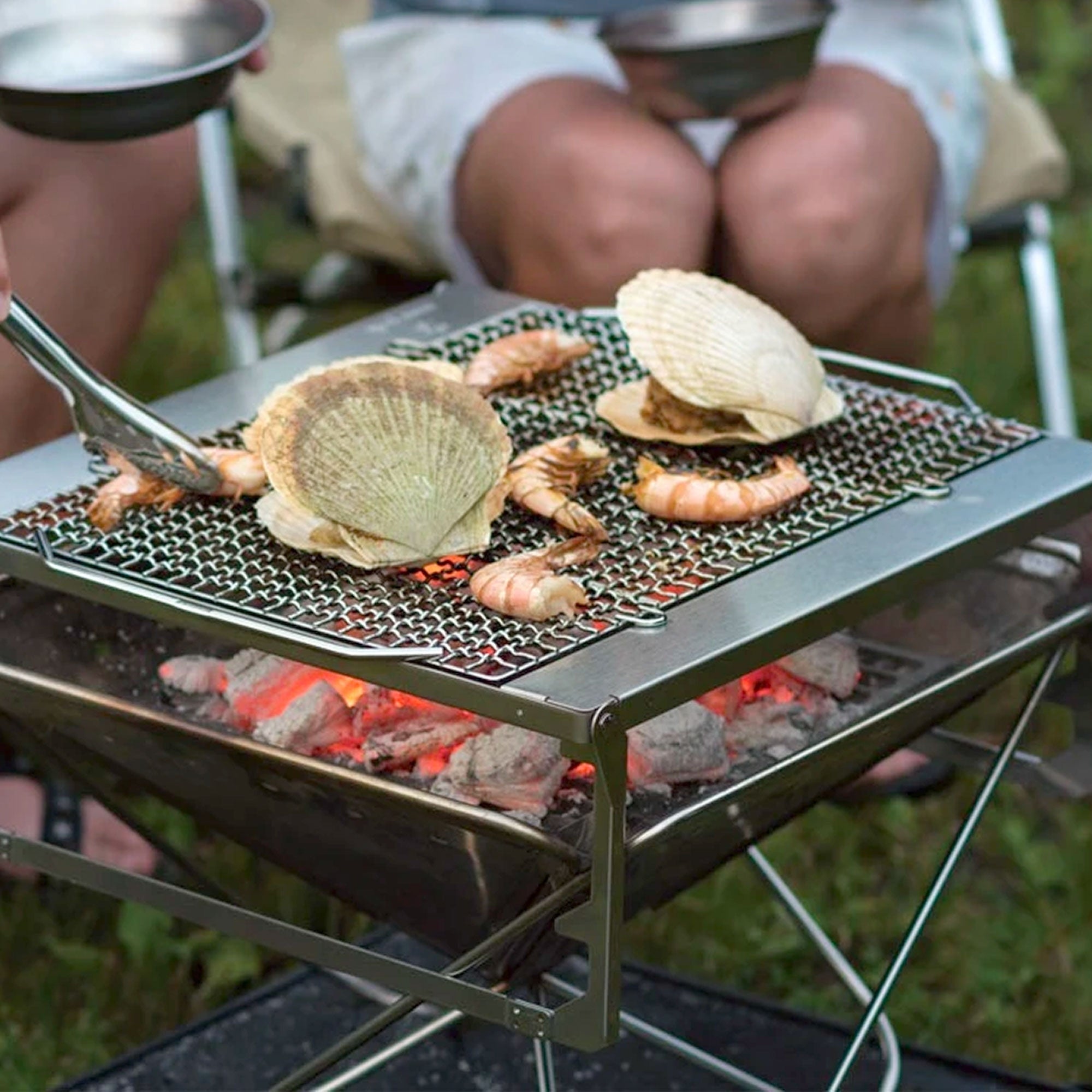 Snow Peak Fireplace Grill Pro (Large) - Stainless Steel