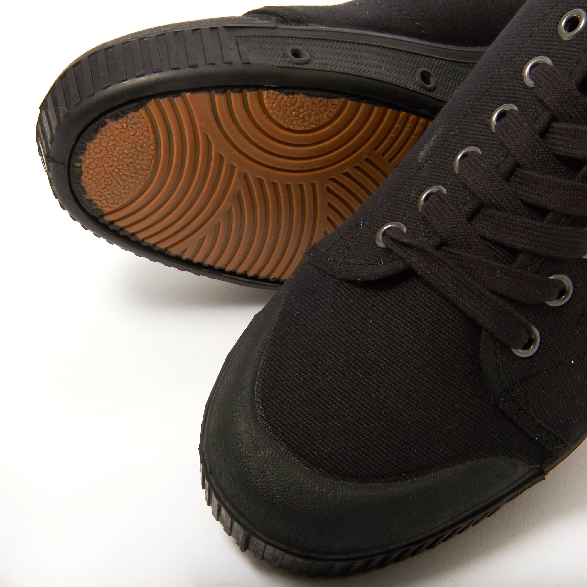 Spring Court Womens Classic G2 Canvas Shoes - Black
