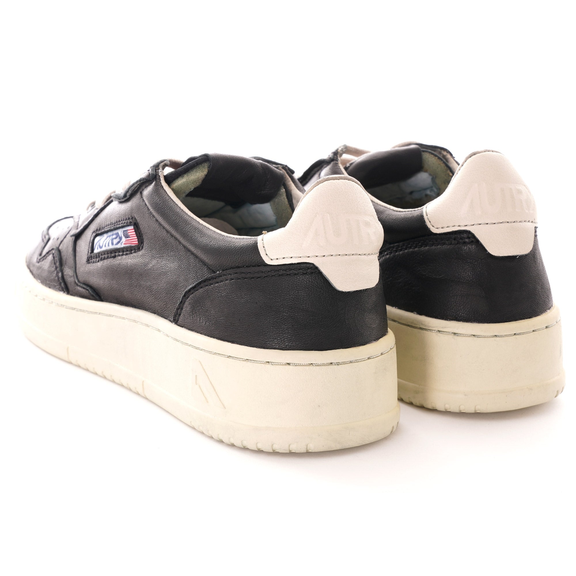 Autry Medalist Leather - Black