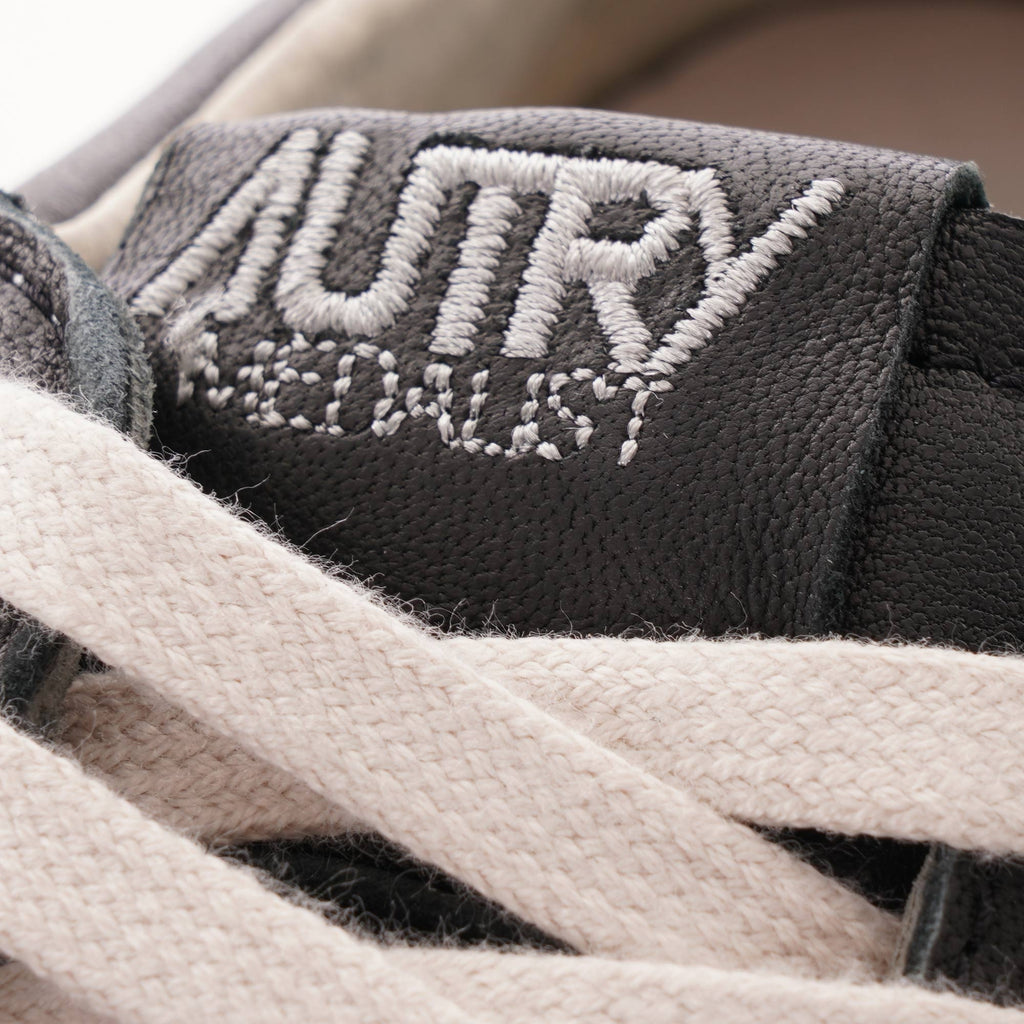 Autry Medalist Leather - Black
