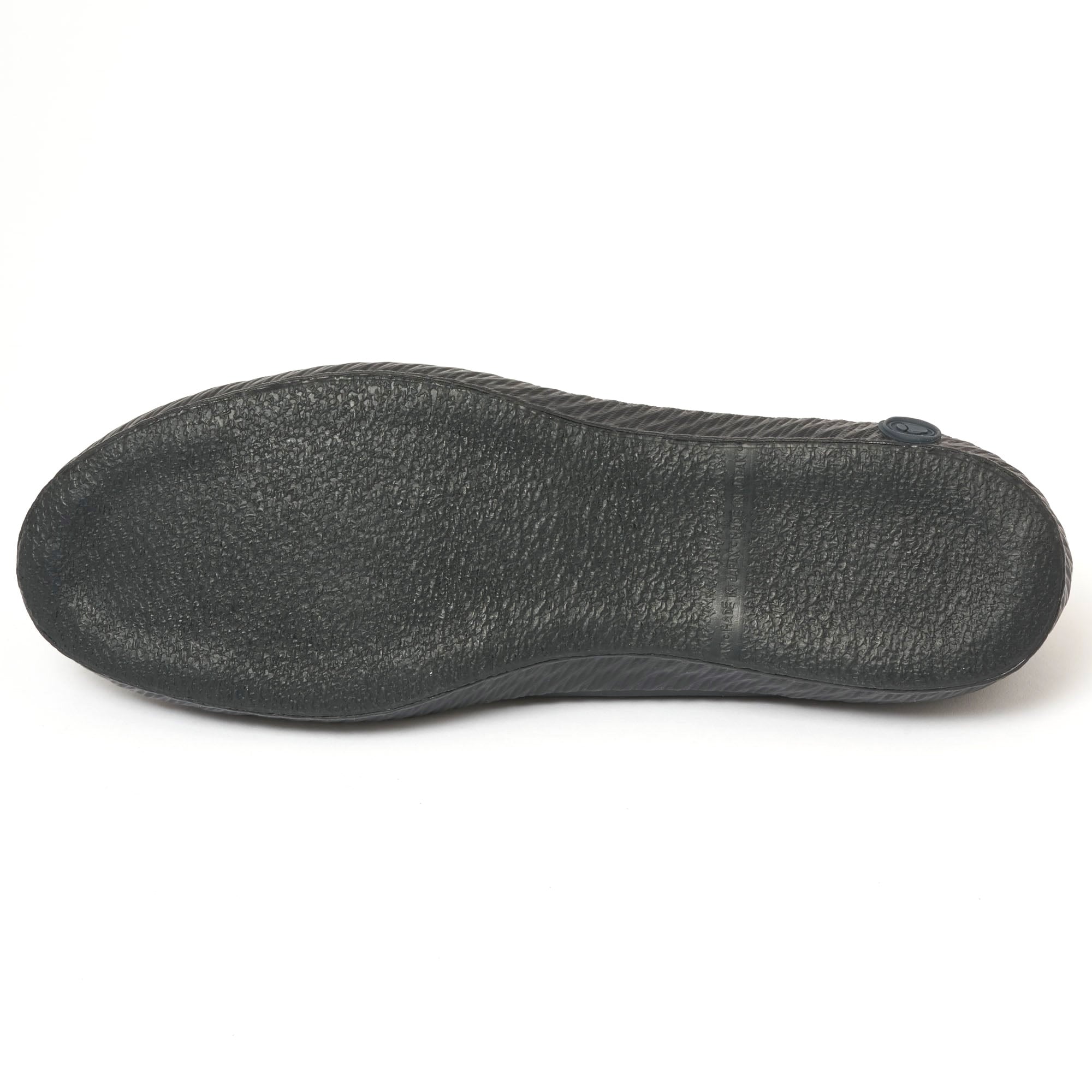 01JP Canvas Sneakers - Mono Black