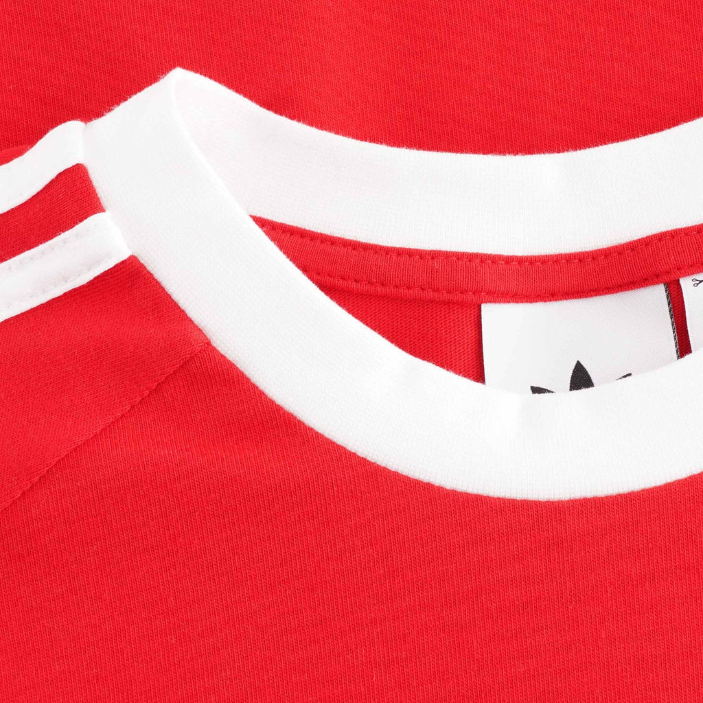 Close-up of the red Adidas Adicolor Classics 3-Stripes Long Sleeve Tee's neckline.