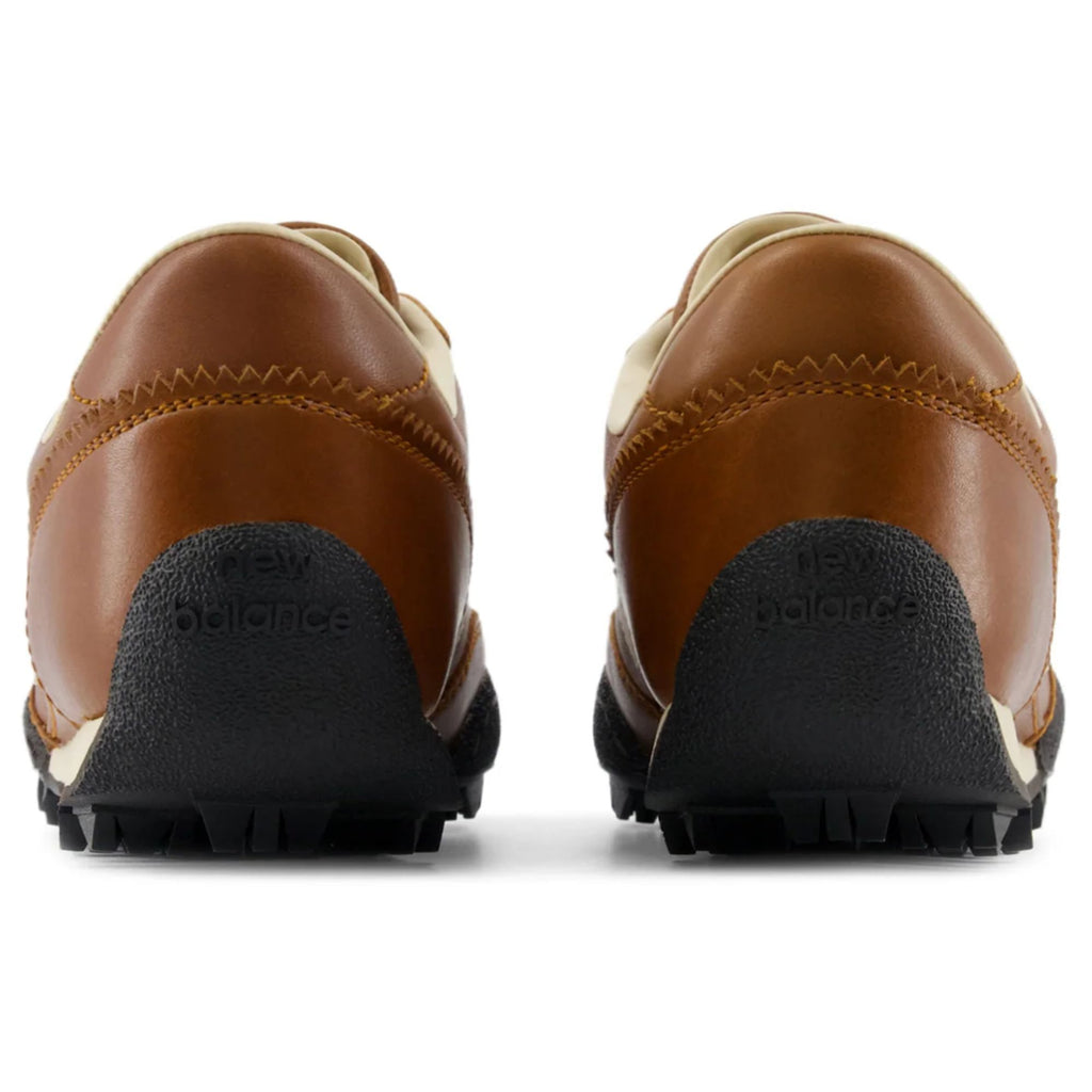 New Balance Gator Run Shoes - Tan
