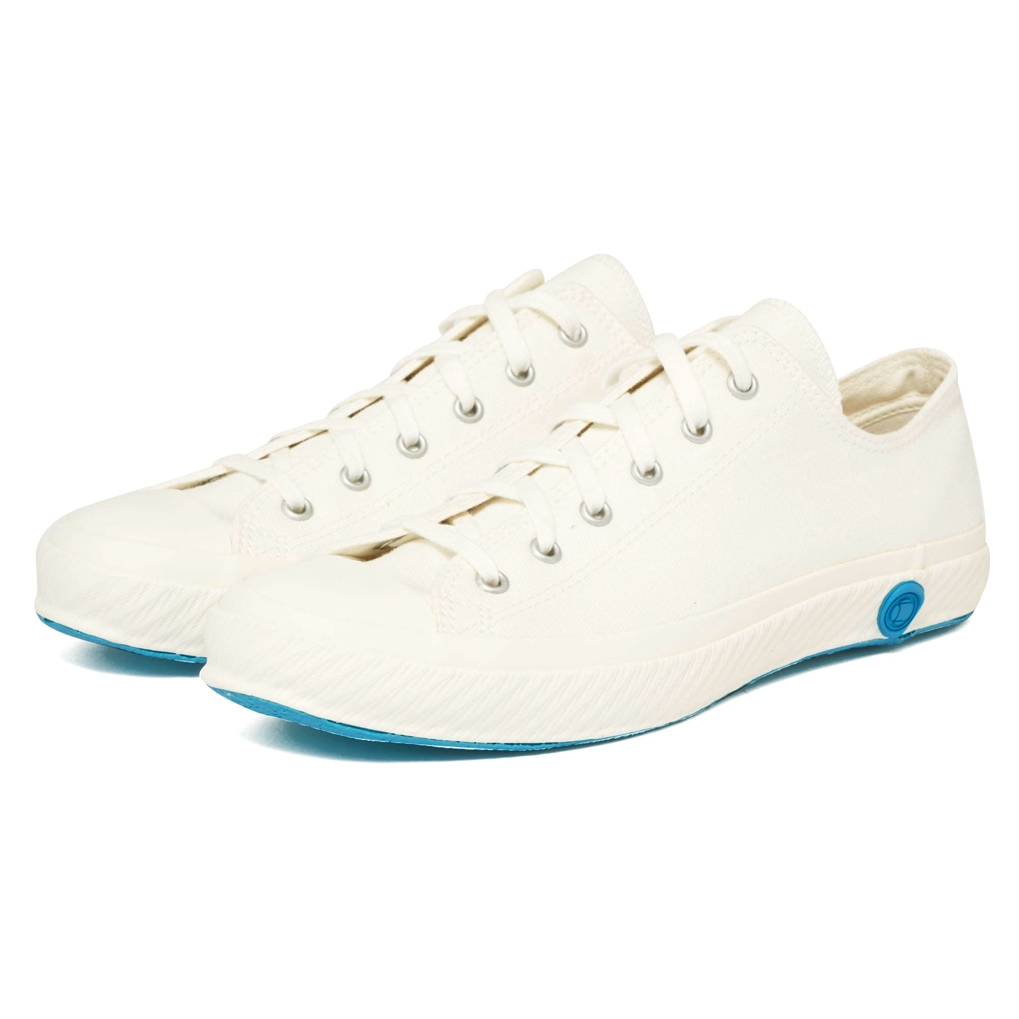 01JP Canvas Sneakers - Pure White