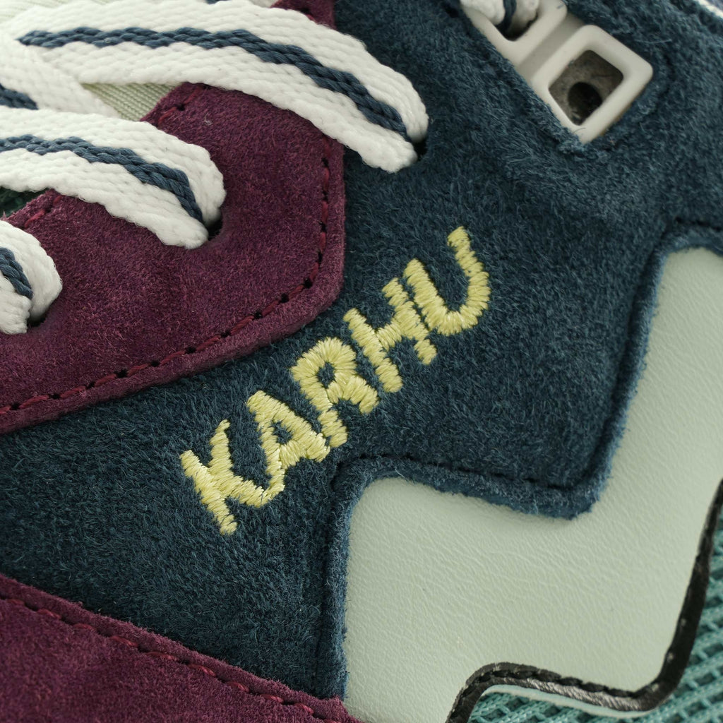 "Colour Of Mood" Pack  Aria 95 - Reflecting Pond/ Crushed Violets