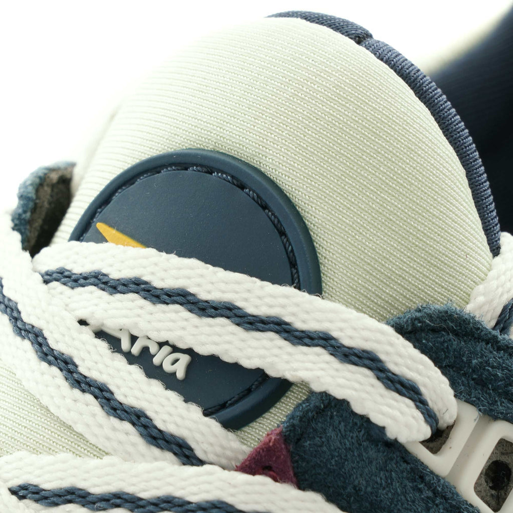 "Colour Of Mood" Pack  Aria 95 - Reflecting Pond/ Crushed Violets