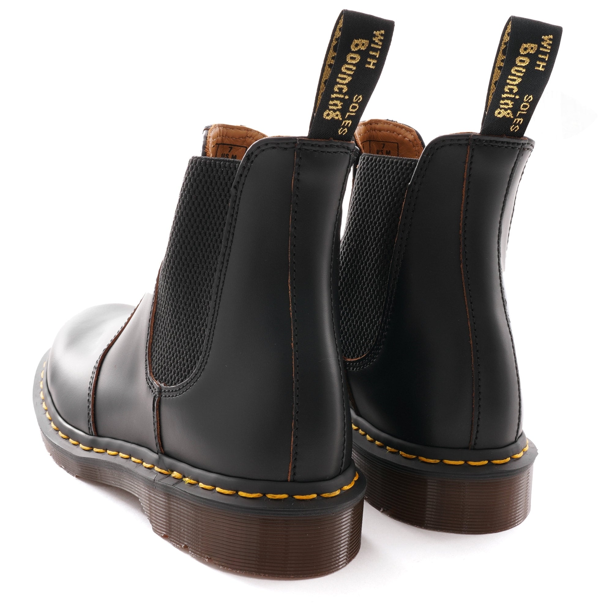 Dr Martens Vintage 2976 Chelsea Boots | Black Quilon | 25747001