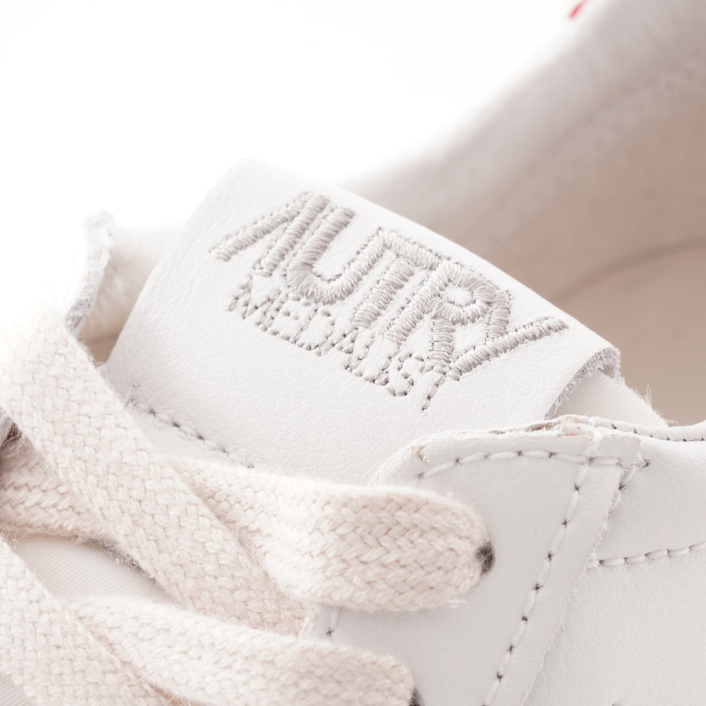 Action Shoes Low Leather - White/Space