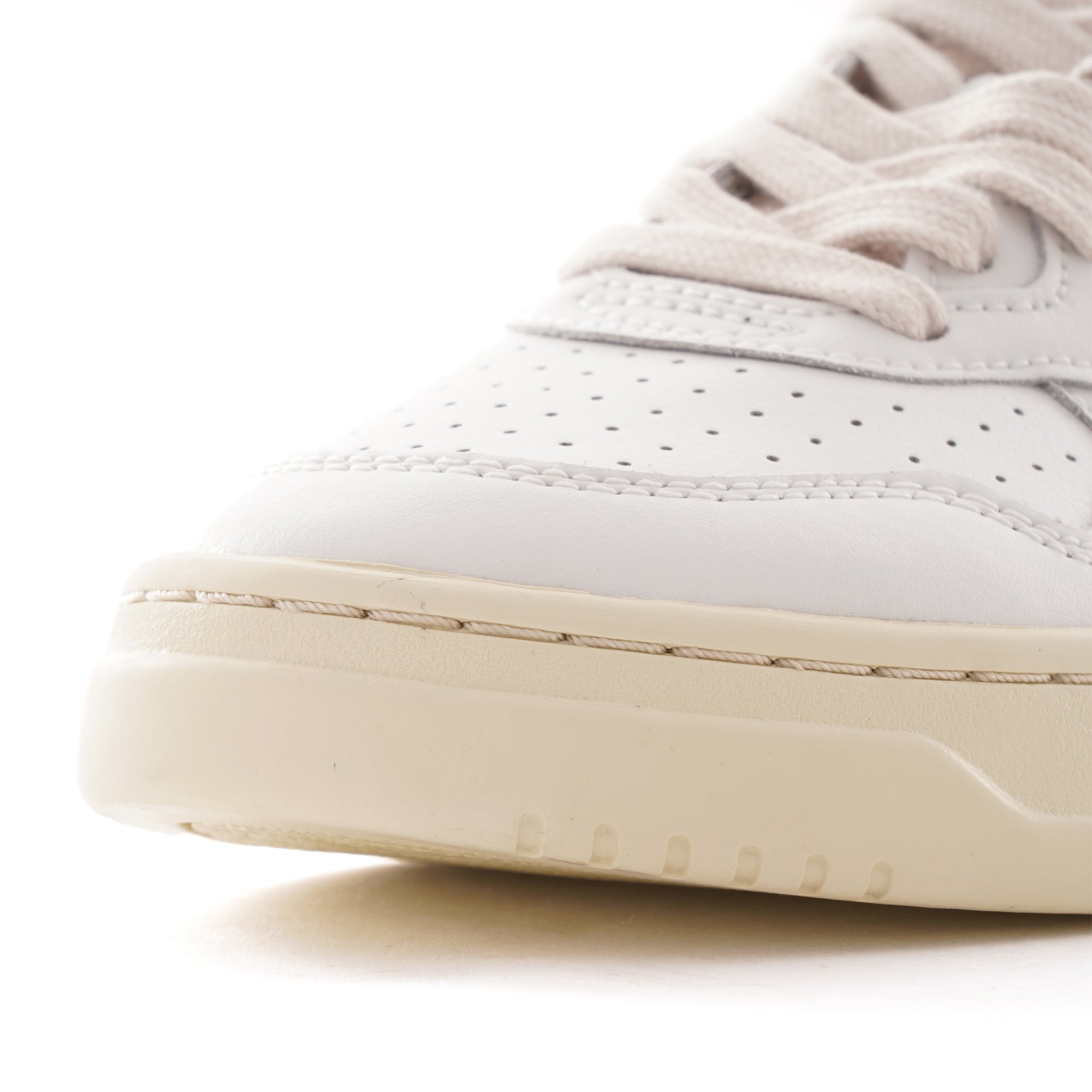 Action Shoes Low All Leather - White/Orange