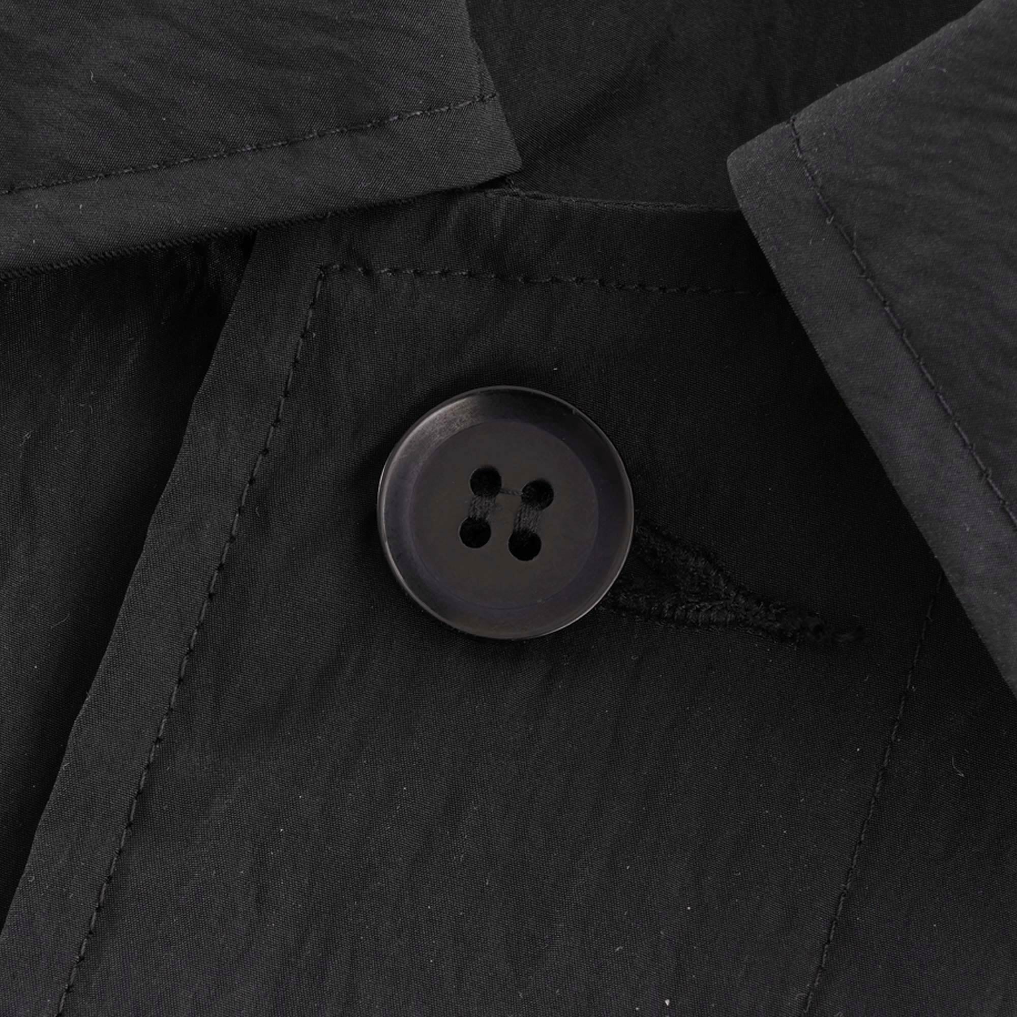 Button Through Mac - Black