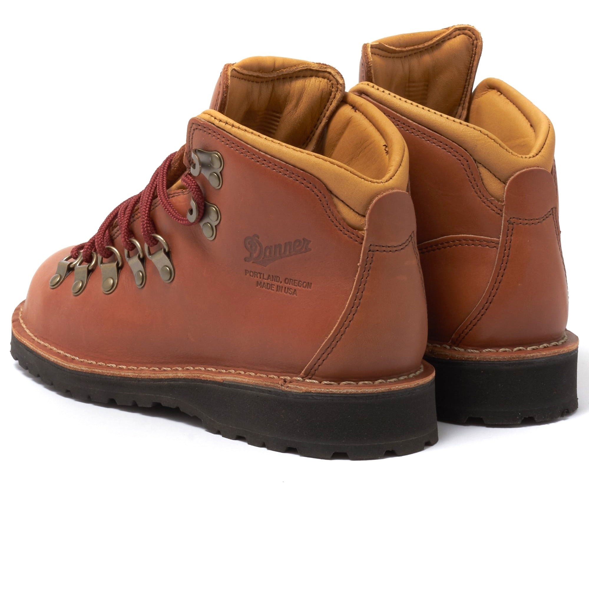Mountain Pass Horween Rio Boot