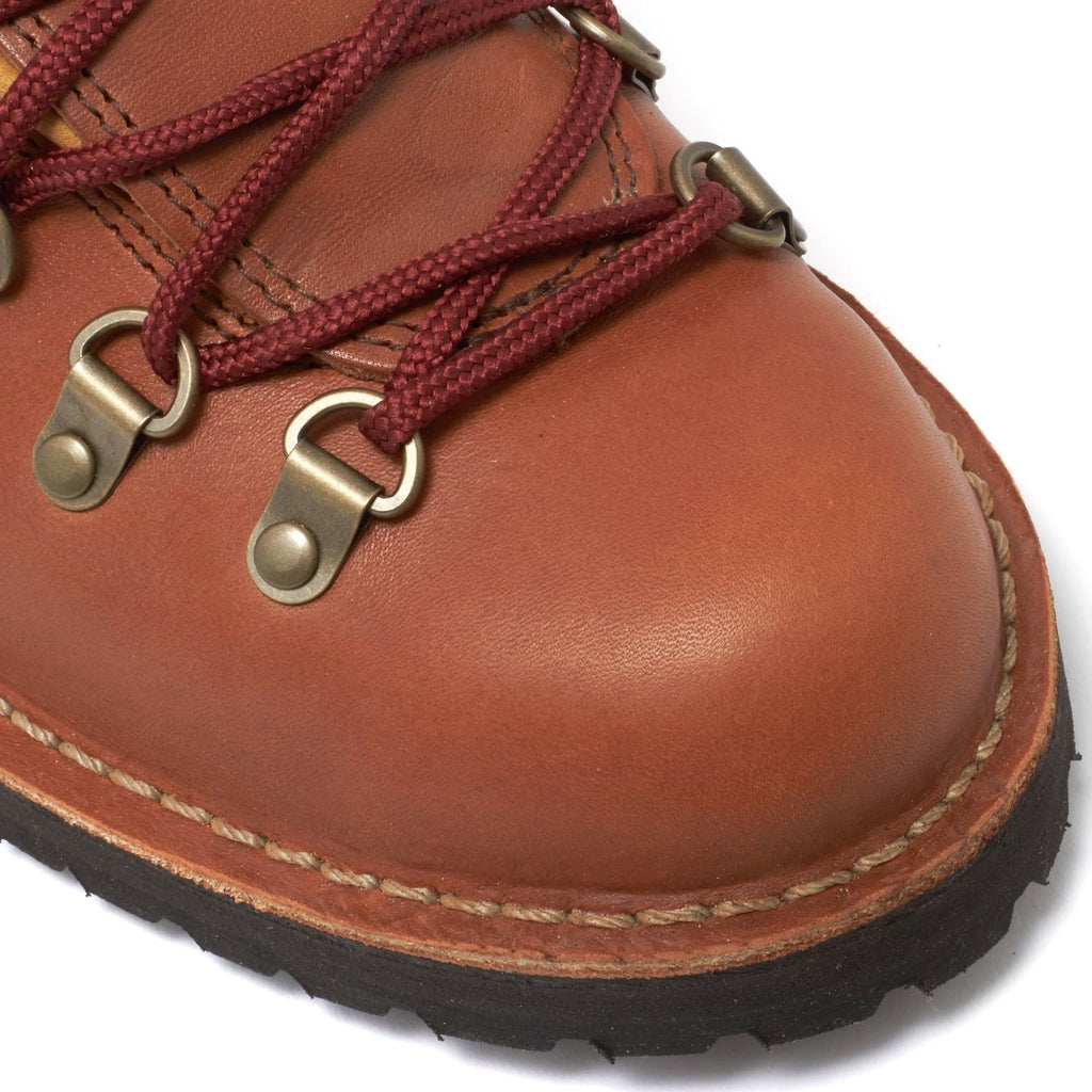 Mountain Pass Horween Rio Boot