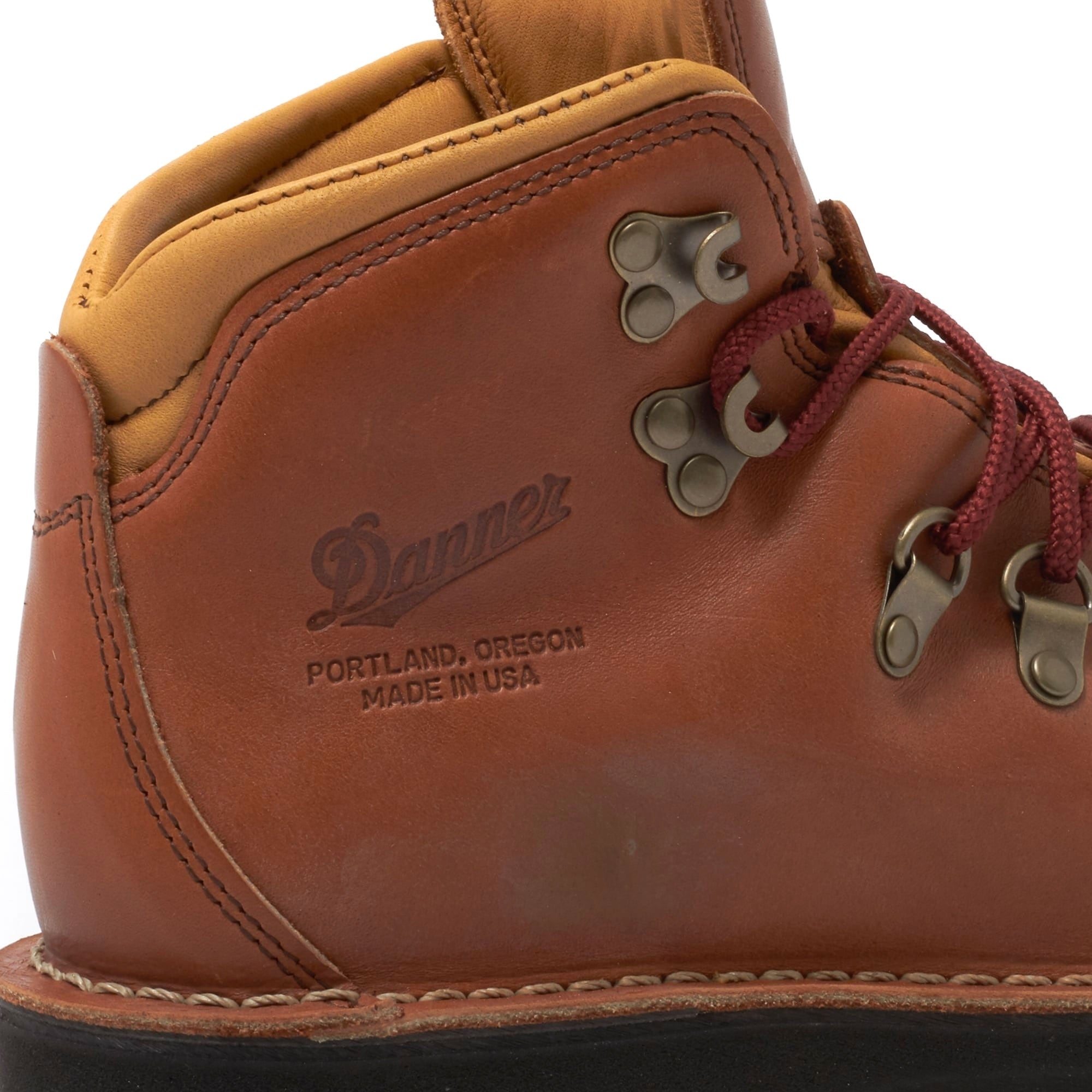 Mountain Pass Horween Rio Boot