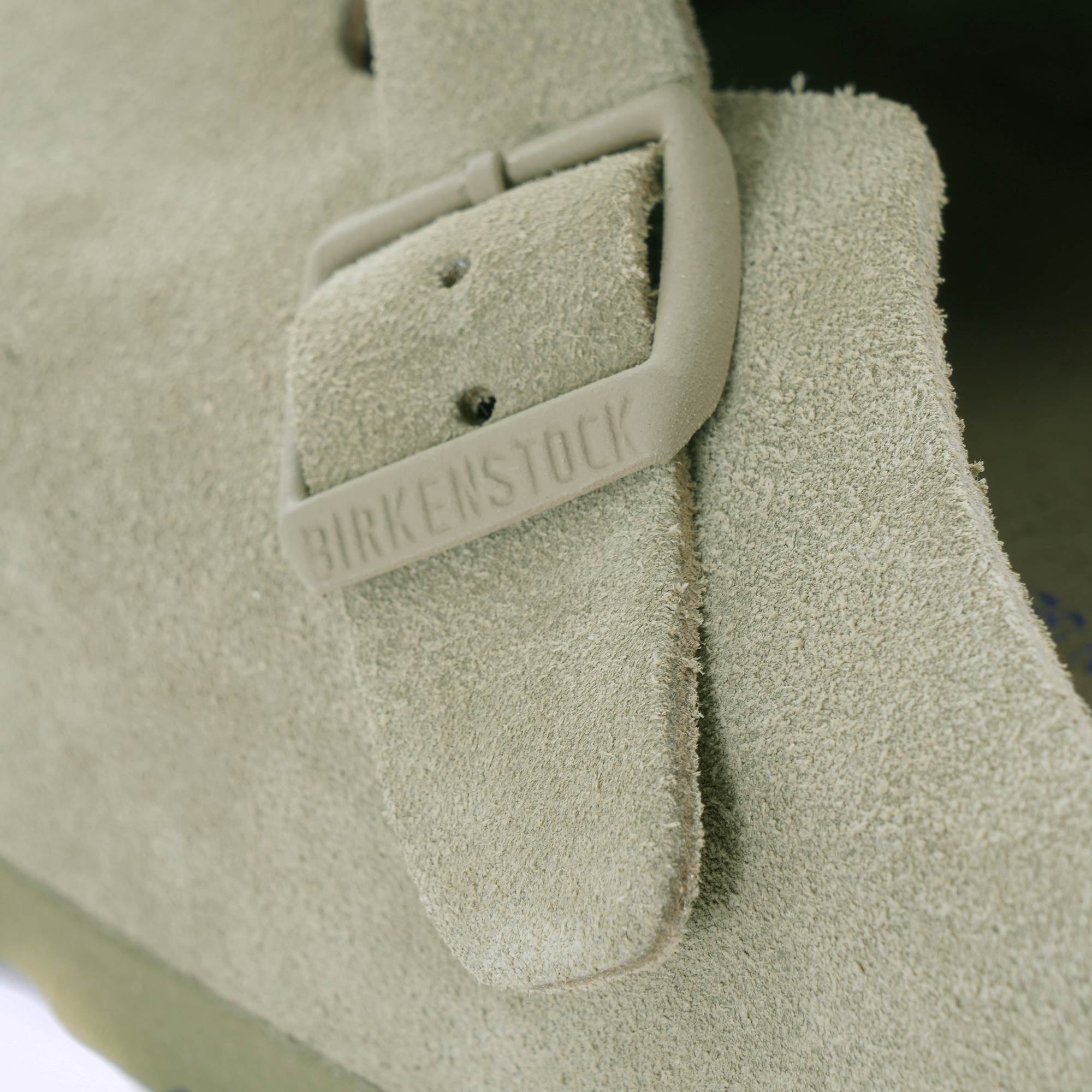 Boston Soft Suede Footbed - Faded Khaki