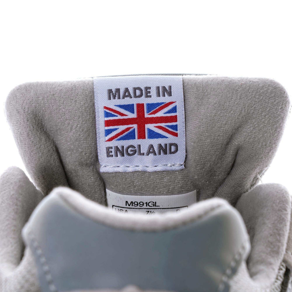 Made In England 991 - Grey/Silver