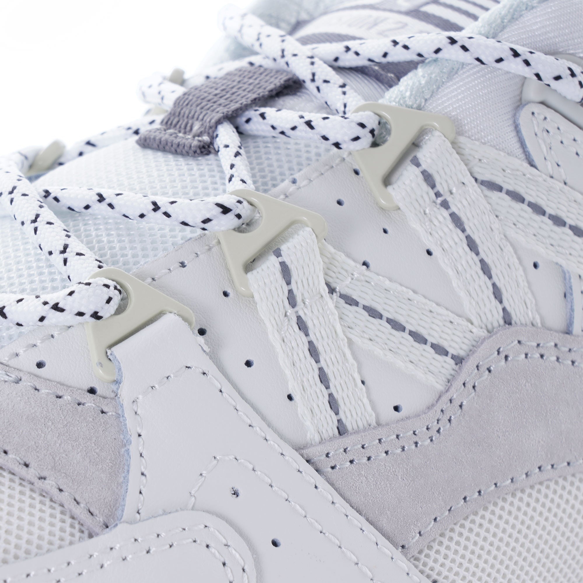 Fusion 2.0 - Bright White/Foggy Dew