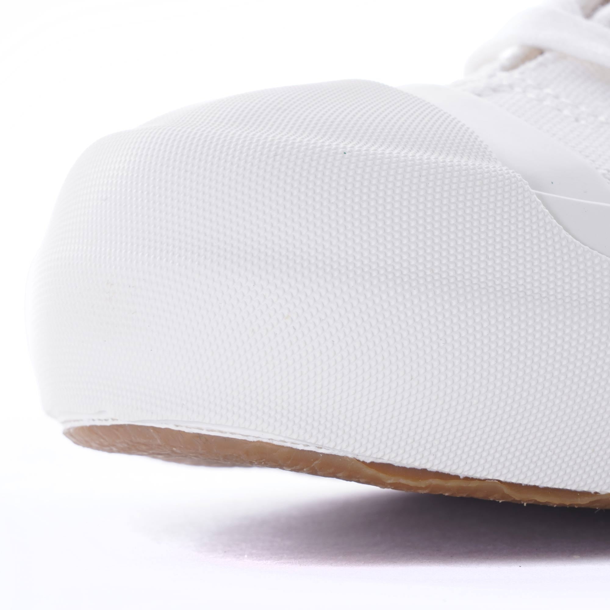 Gym Court - White