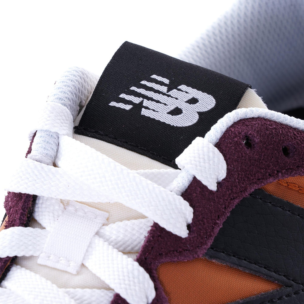 Women's 237 - Burgundy