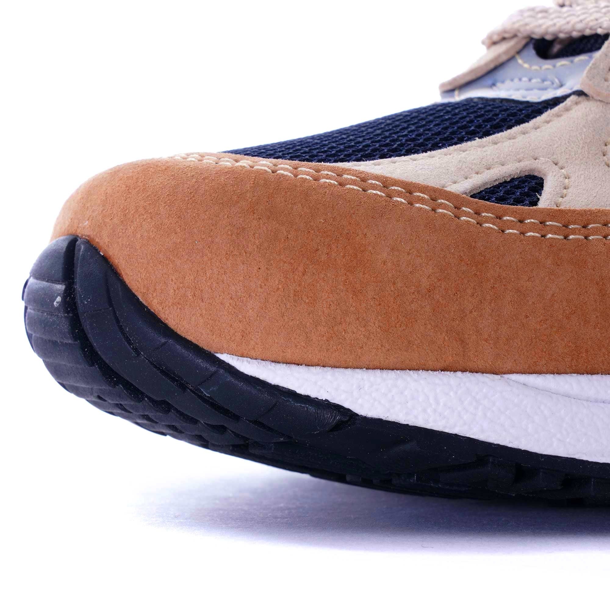 Made In England 991 - Brown