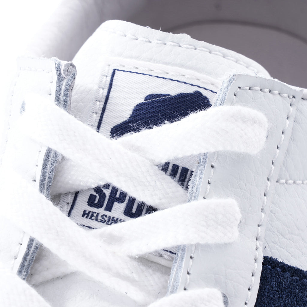 Trampas - Bright White/Ensign Blue