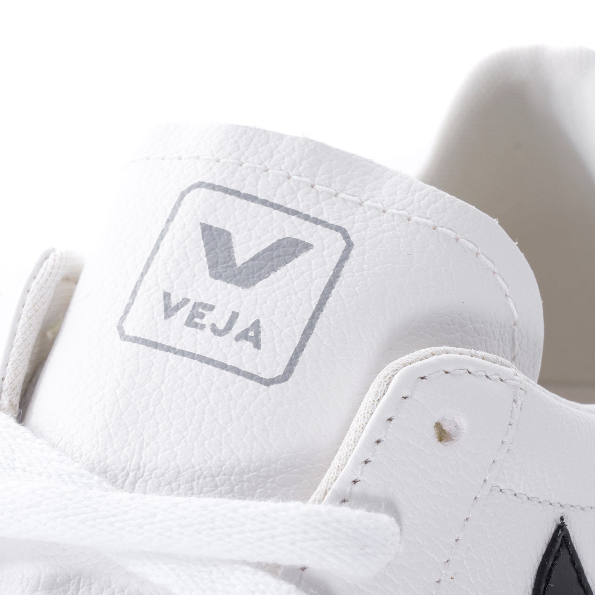 Campo Chromefree - White/Black