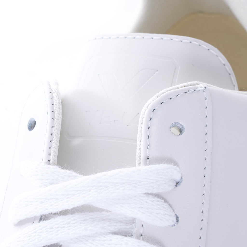 Womens V-12 Leather - Extra White