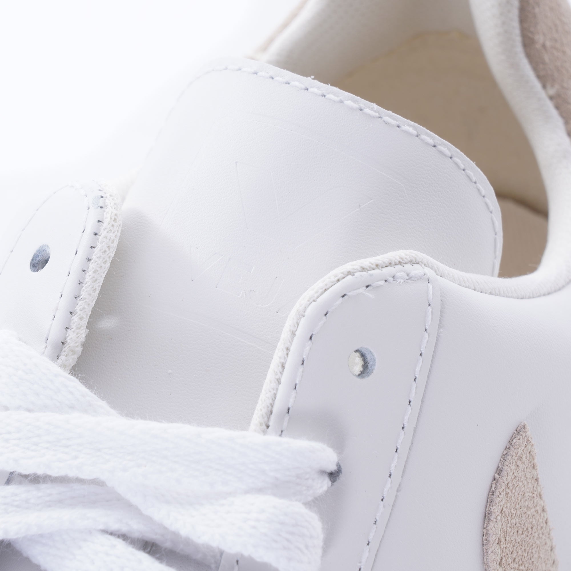 Womens V-12 Leather - White/Sable