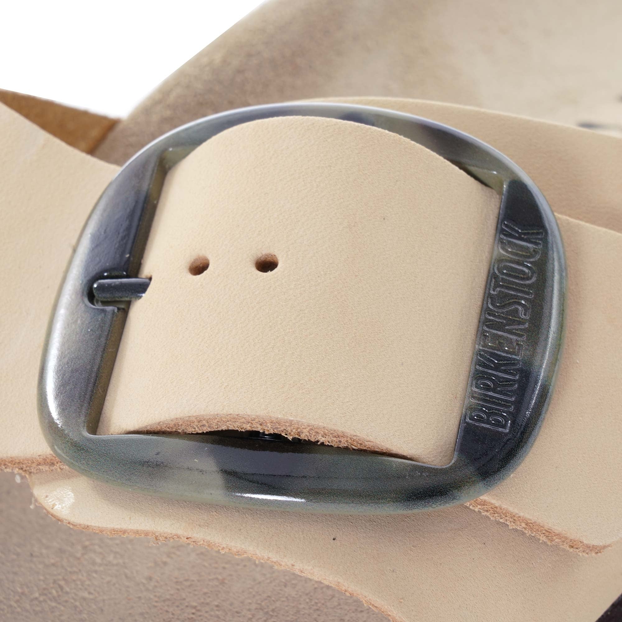 Madrid Big Buckle Nubuck Leather - Almond
