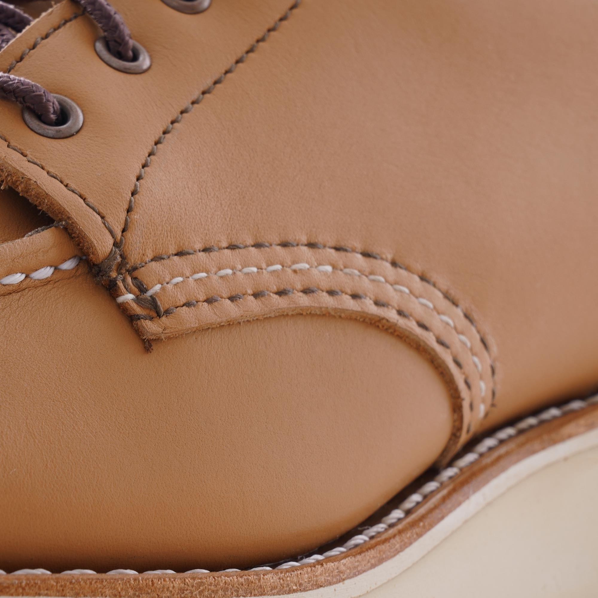 Womens 6-Inch Classic Moc - Tan