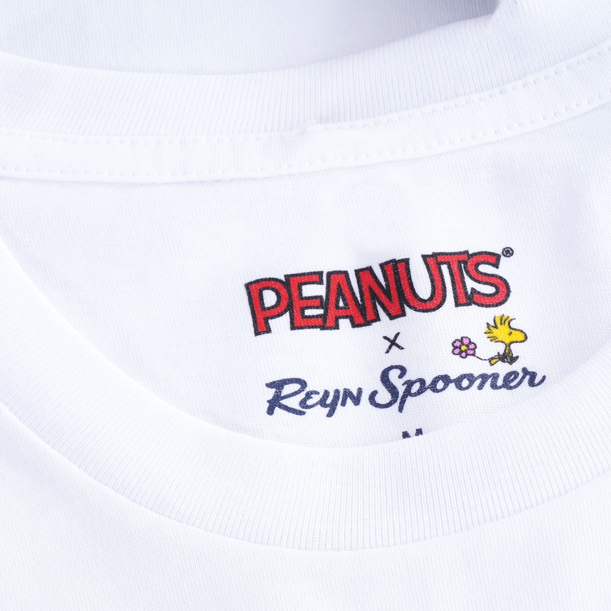 x Peanuts Ukulele Snoopy T-Shirt - White