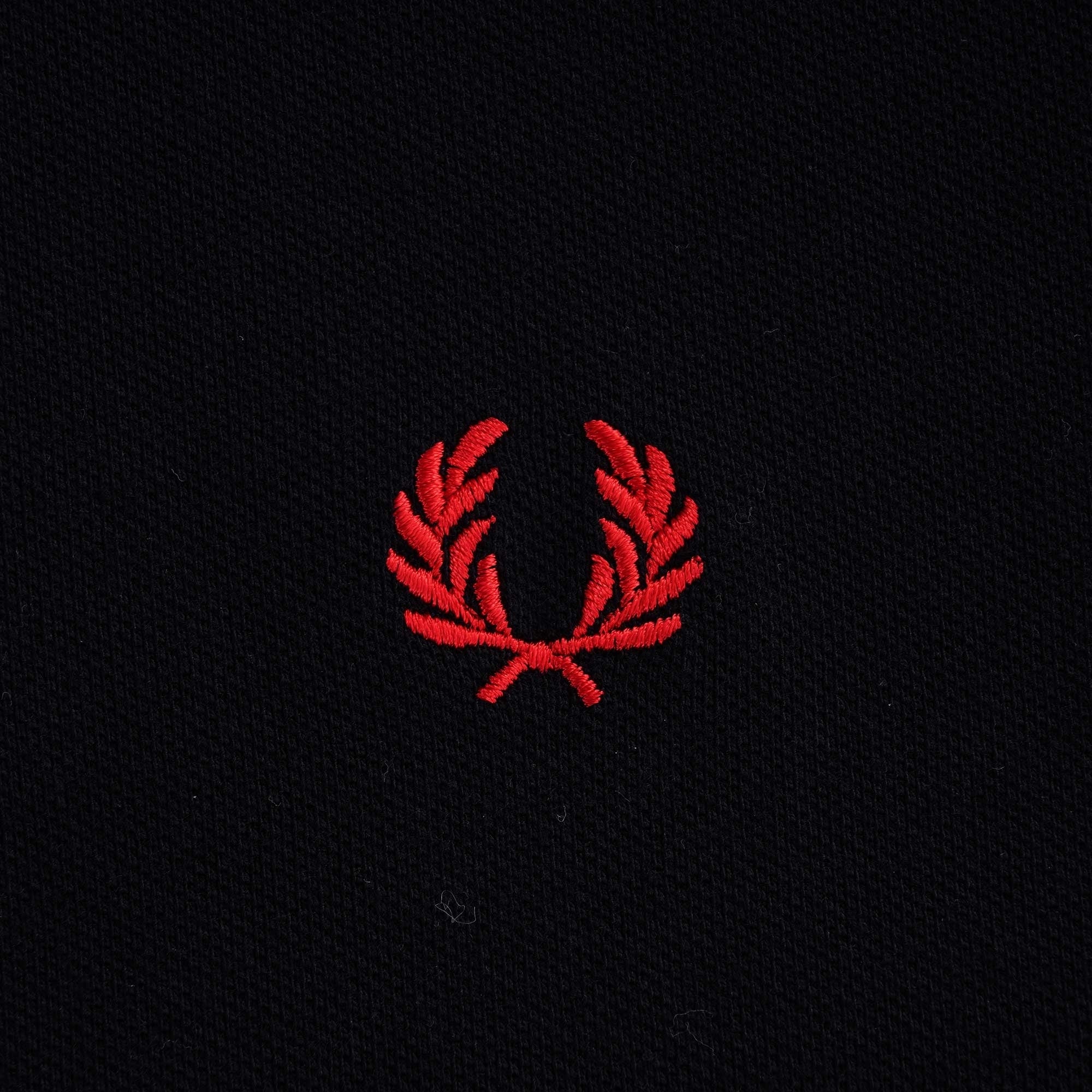 M12 Twin Tipped Polo - Black/Red