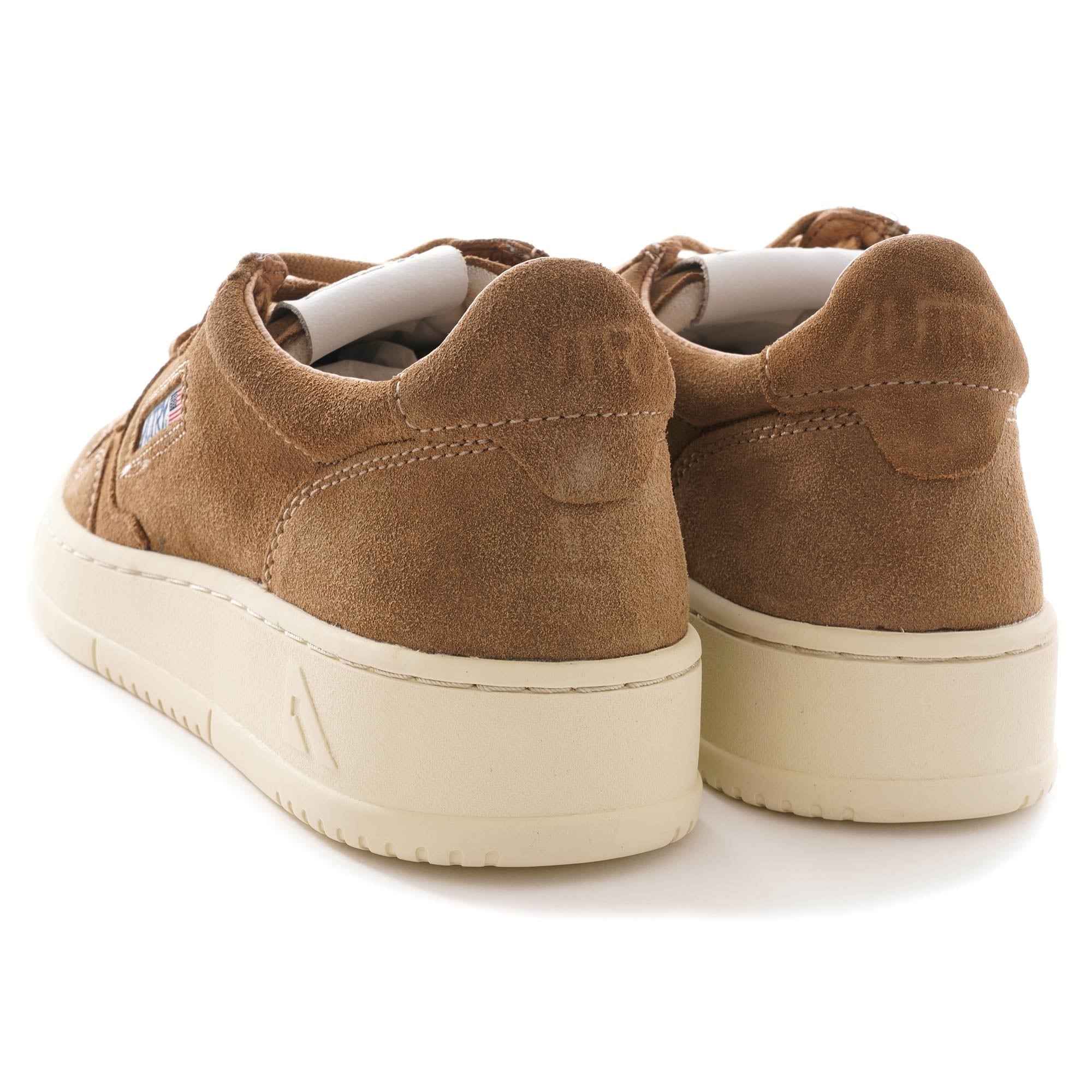 Medalist Low Suede - Caramel