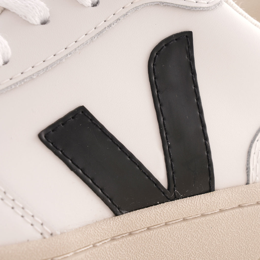 V-10 Leather - White and Black