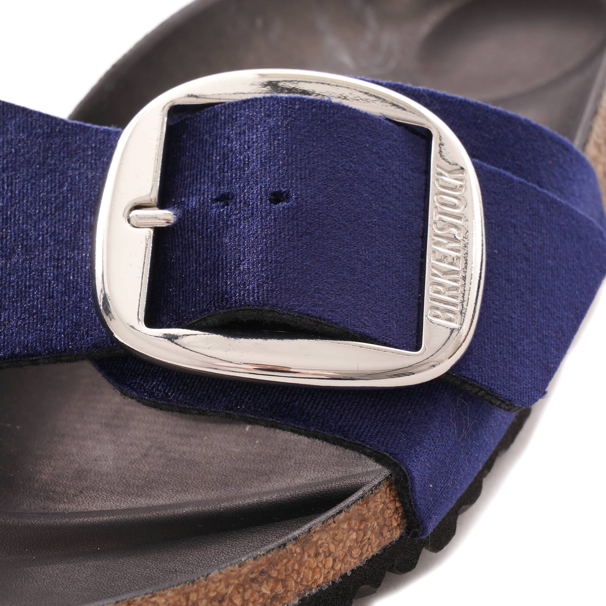 Madrid Big Buckle Rivet Logo - Midnight