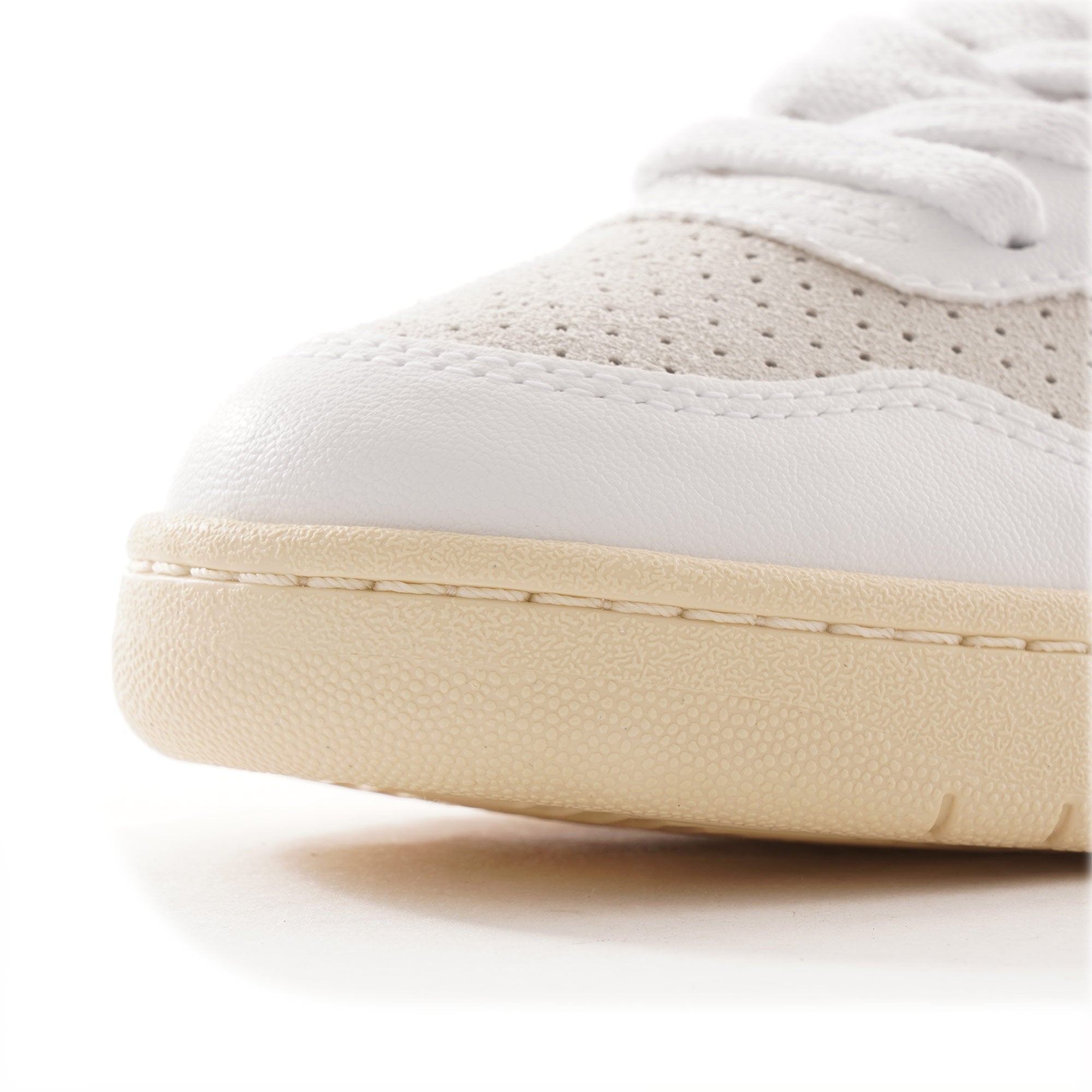 V-10 Fluo Butter Sole - White and Orange