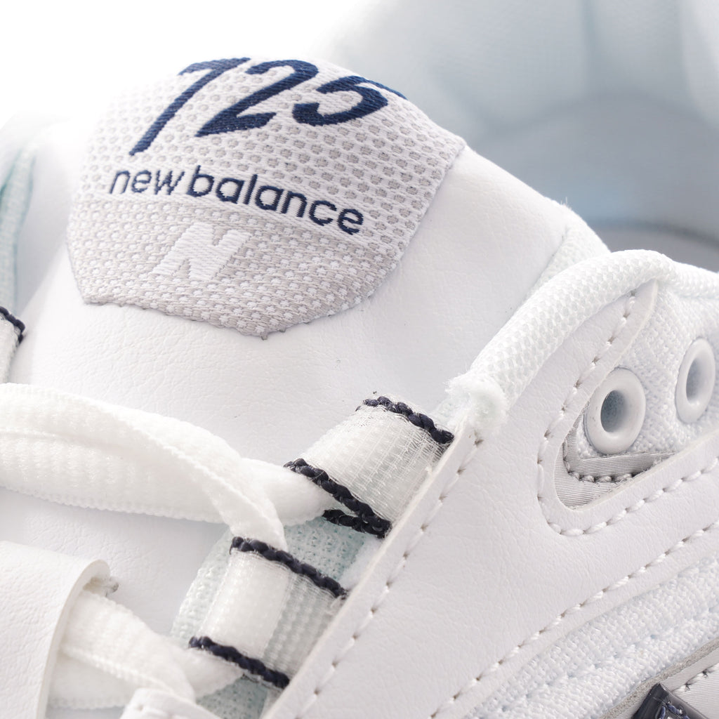 New Balance ML725B - White