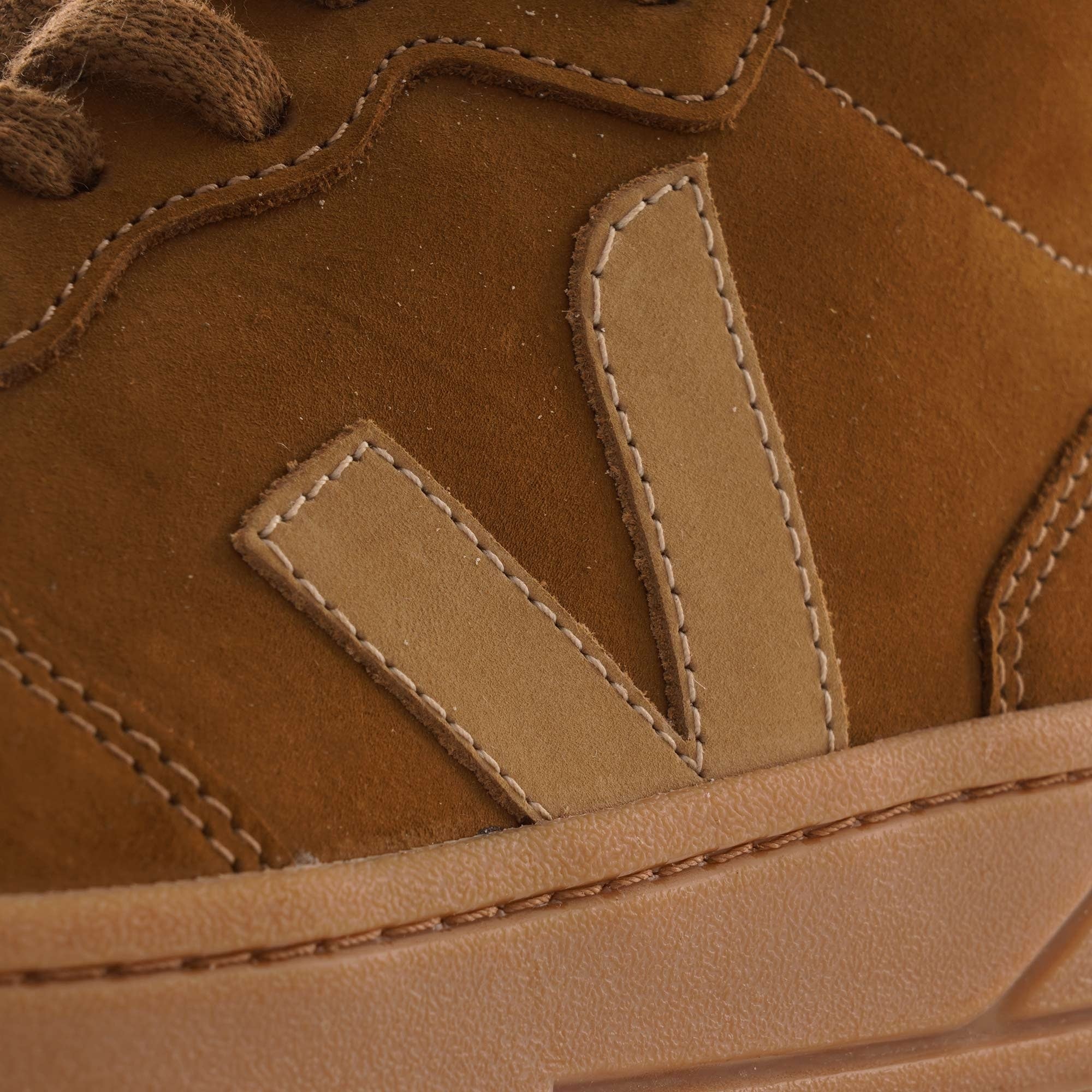 V-15 Nubuck - Camel Desert
