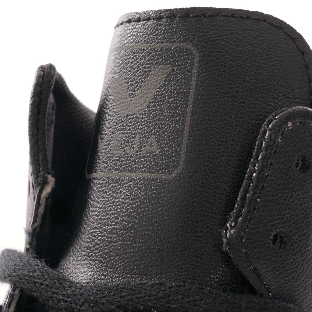 V-15 CWL - Full Black