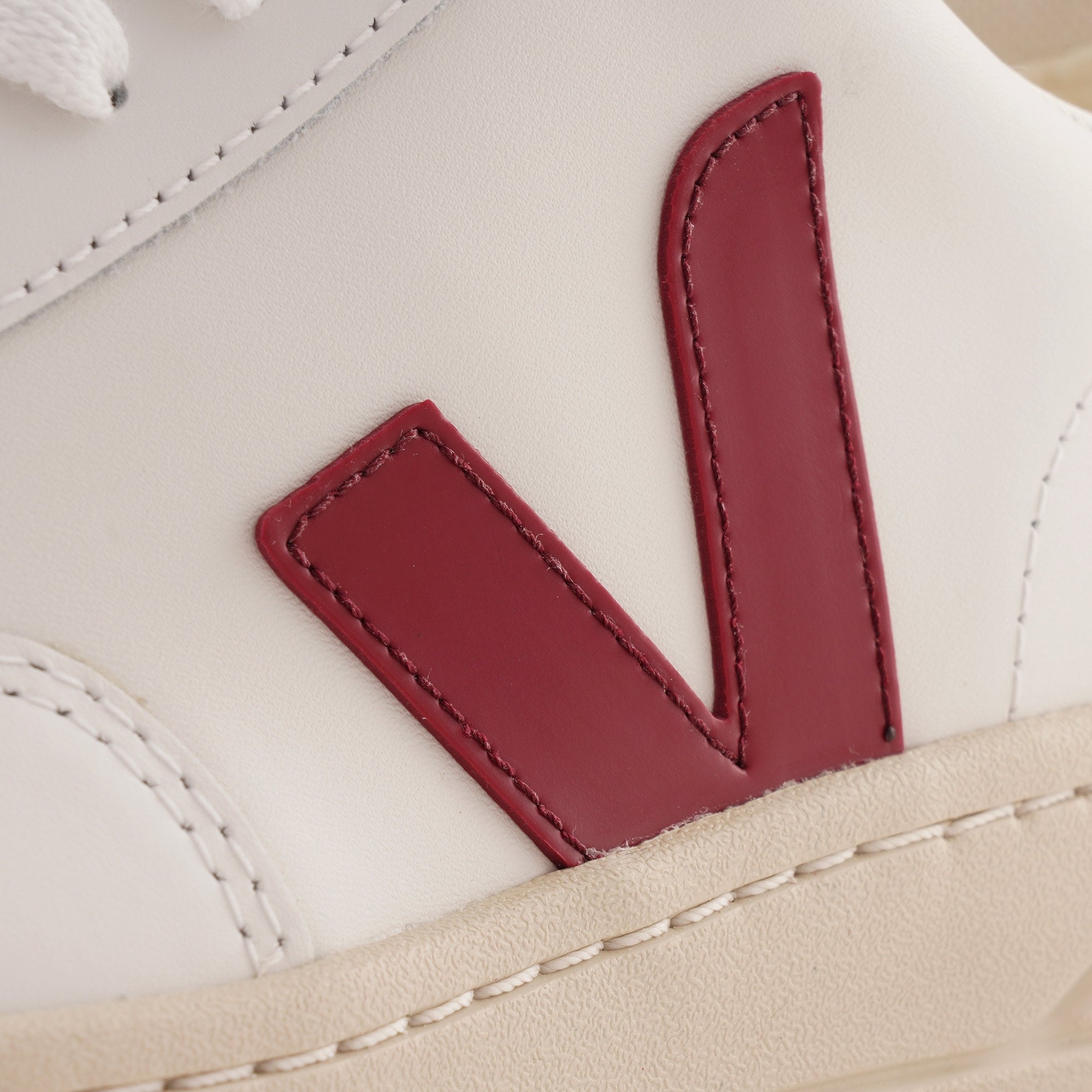 Womens V-12 Leather - White